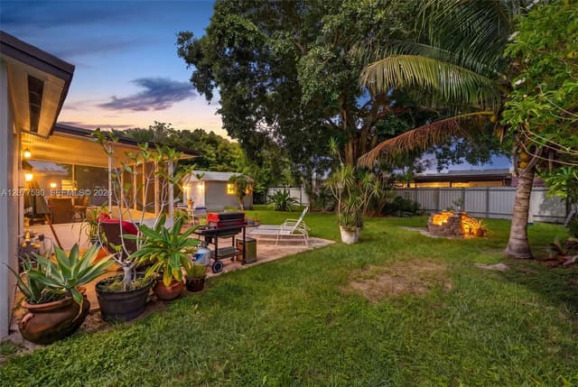 19721 SW 114th Ct, Miami FL 33157 - Miami, FL - Photo 3