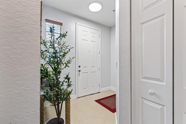 4607 Danson Way, Delray Beach FL 33445 - Delray Beach, FL - Photo 7