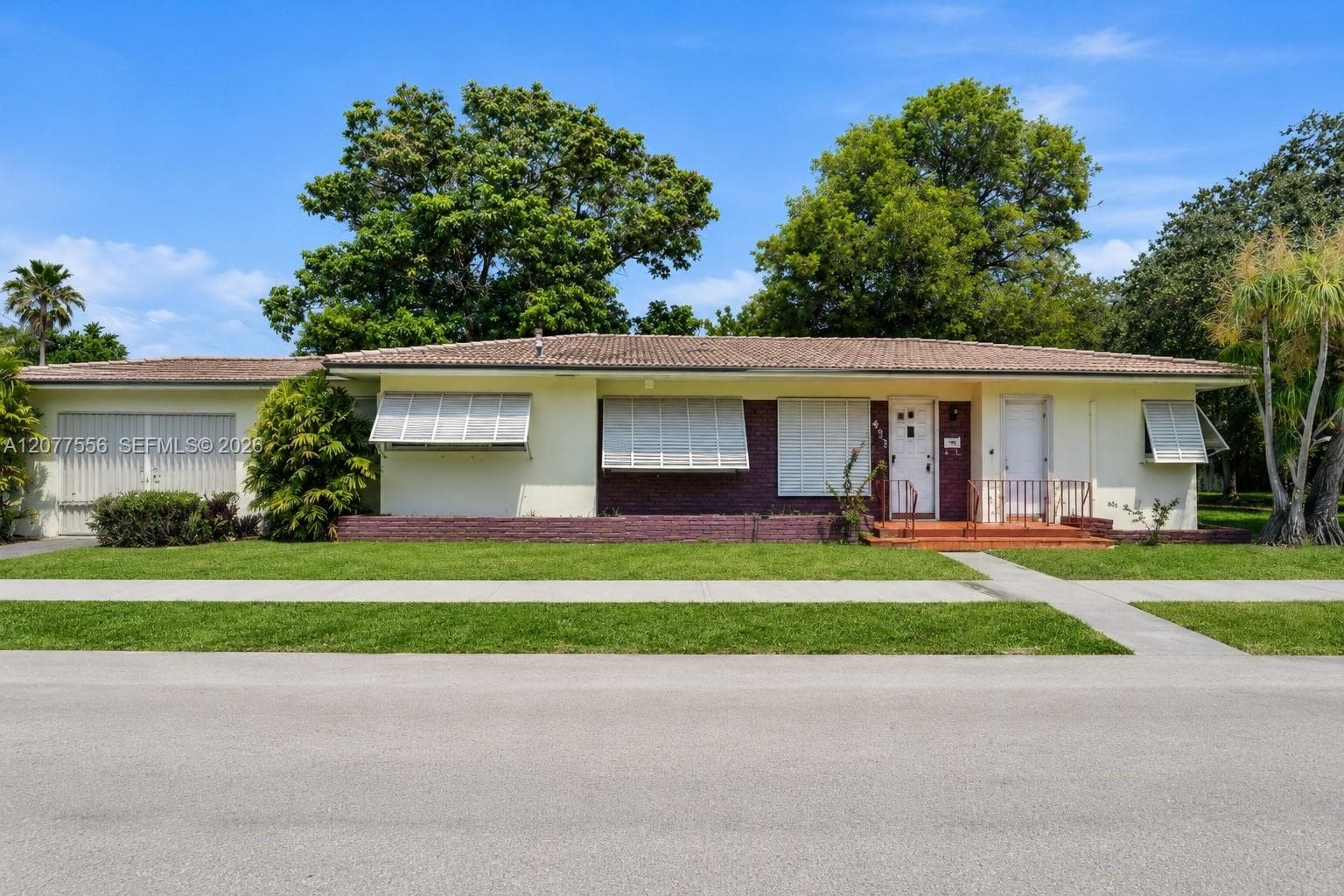 425 S 15th Ave, Hollywood FL 33020 - Hollywood, FL - Photo 1