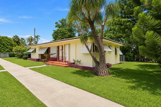 425 S 15th Ave, Hollywood FL 33020 - Hollywood, FL - Photo 4