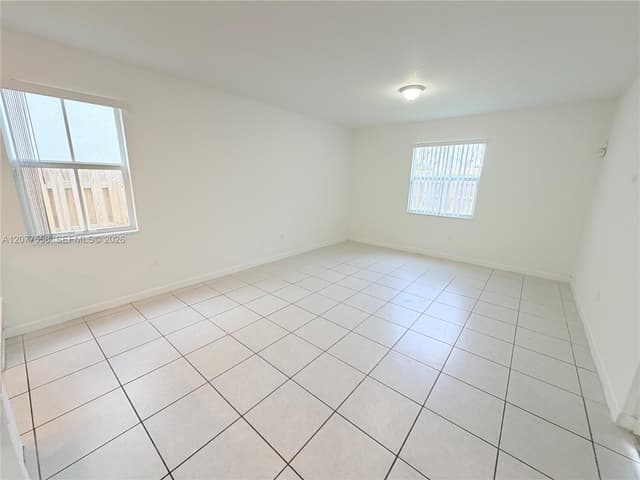 2405 NW 131st Cir, Miami FL 33167 - Miami, FL - Photo 3