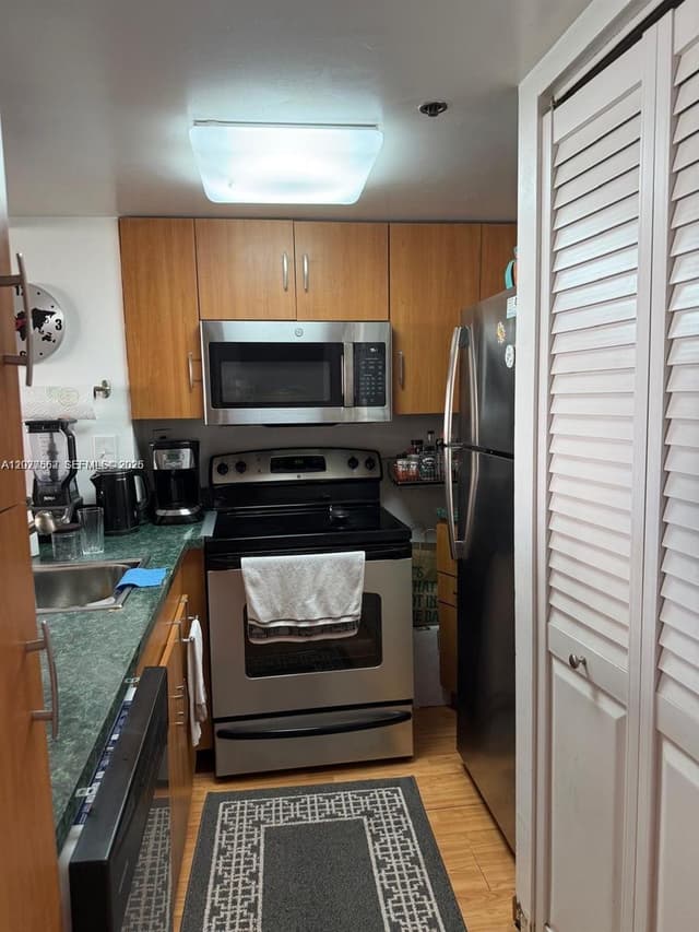 540 Brickell Key Dr # 910, Miami FL 33131 - Miami, FL - Photo 5