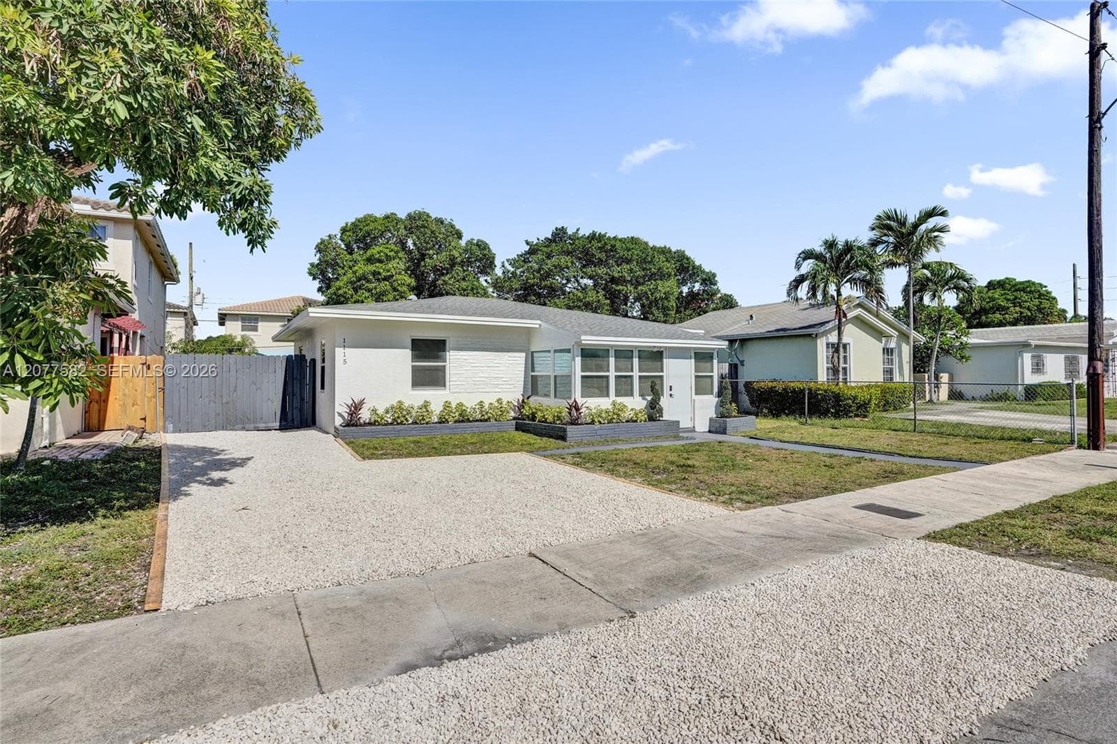 1115 NW 1st Ave, Fort Lauderdale FL 33311 - Fort Lauderdale, FL - Photo 1