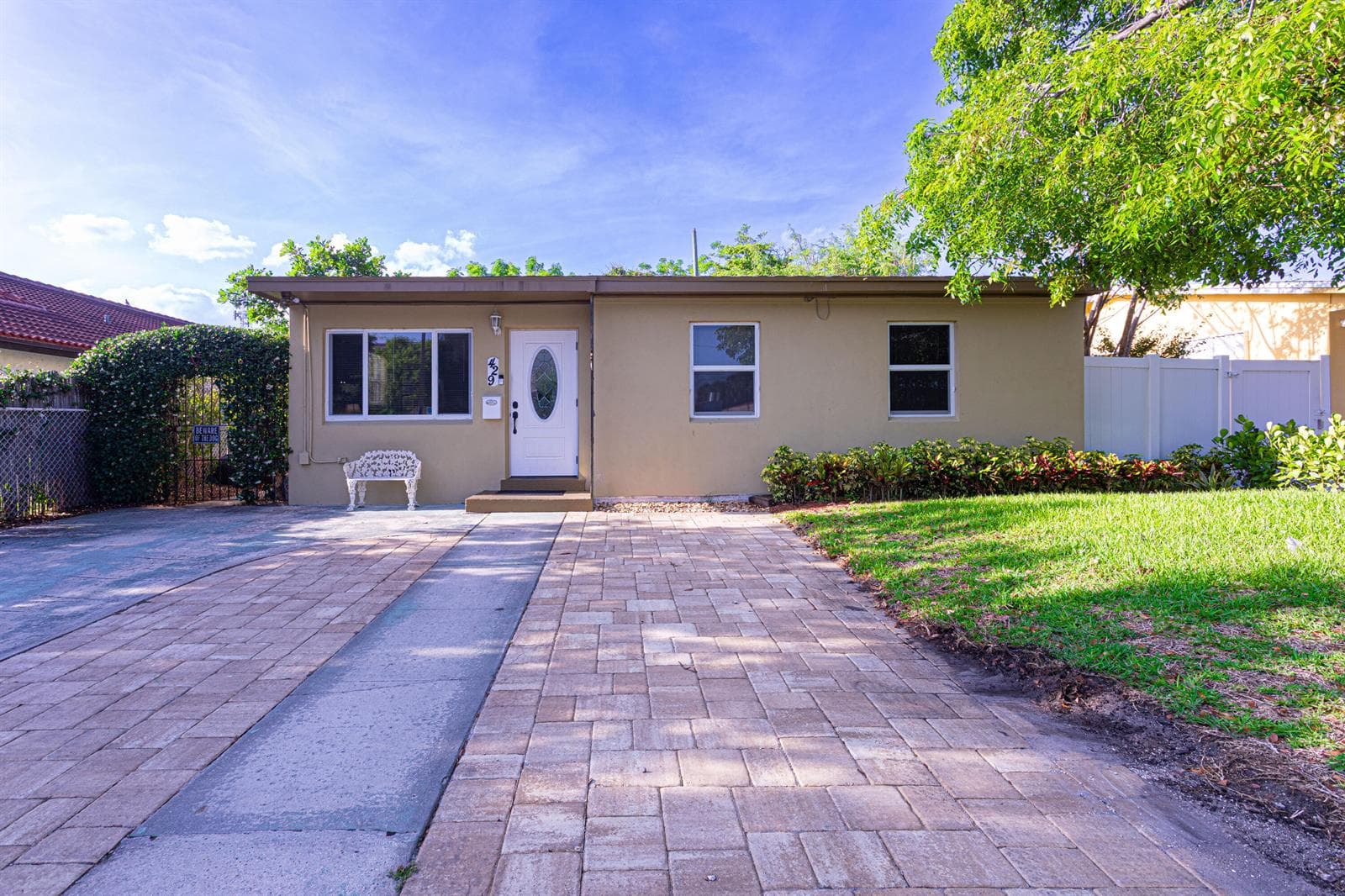 429 SUMMA Street, West Palm Beach FL 33405 - West Palm Beach, FL - Photo 1