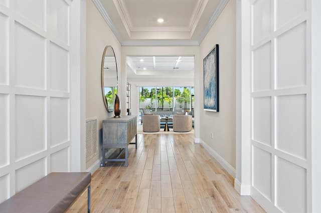 12144 Waterstone Circle, Palm Beach Gardens FL 33412 - Palm Beach Gardens, FL - Photo 2