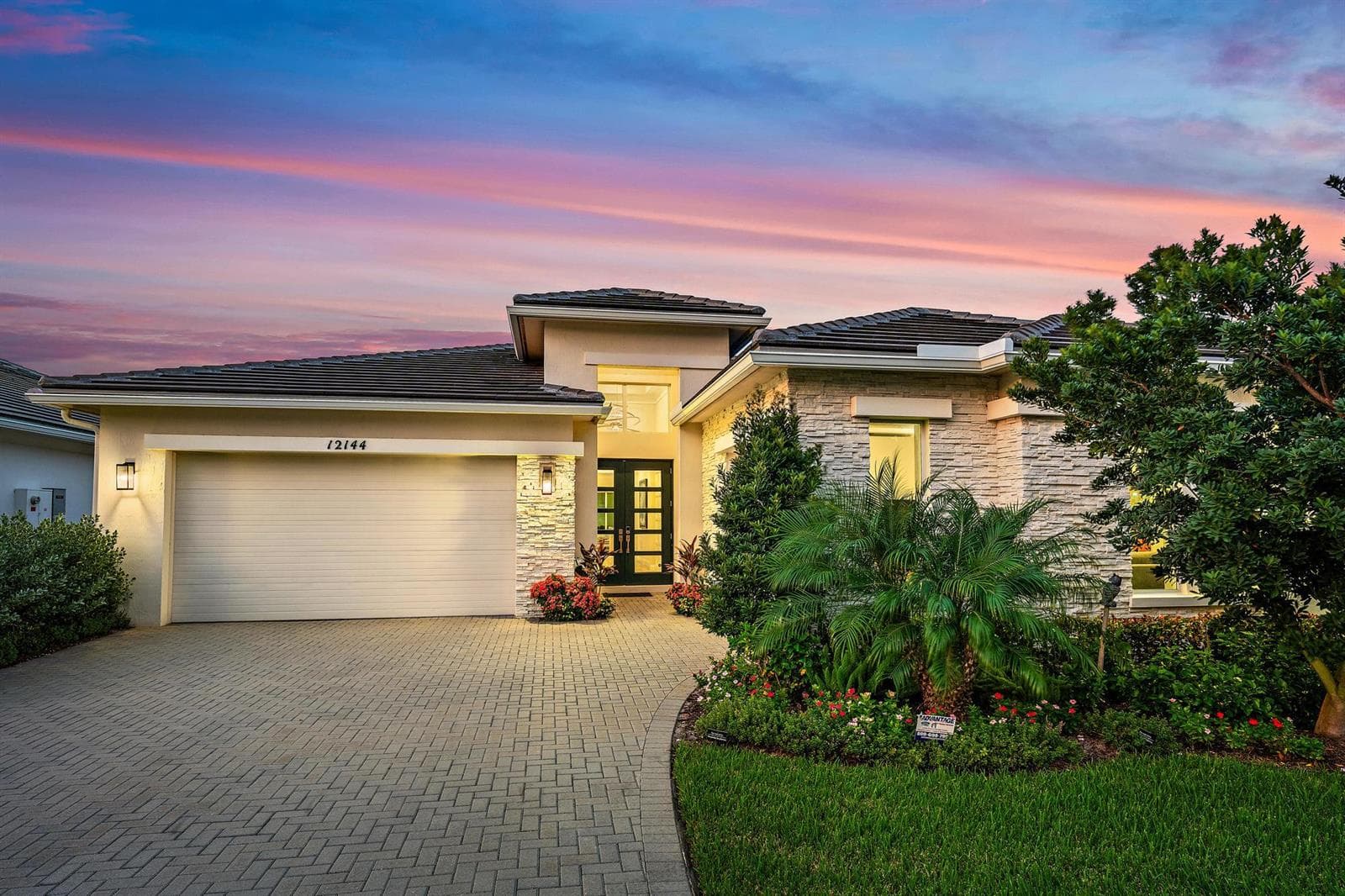 12144 Waterstone Circle, Palm Beach Gardens FL 33412 - Palm Beach Gardens, FL - Photo 1
