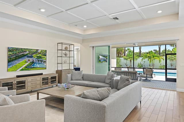 12144 Waterstone Circle, Palm Beach Gardens FL 33412 - Palm Beach Gardens, FL - Photo 4