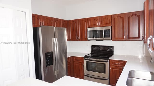 7616 NW 114th Path, Doral FL 33178 - Doral, FL - Photo 7