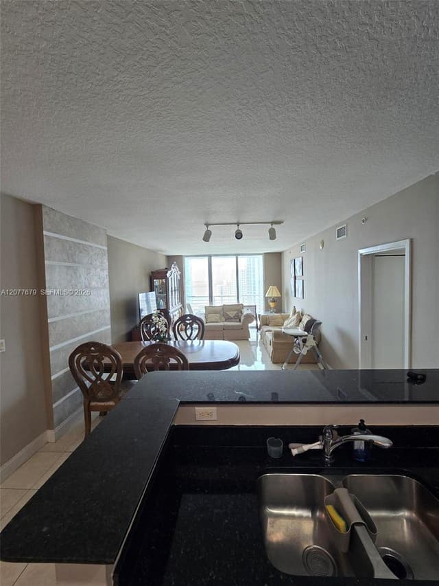 325 S Biscayne Blvd # 3115, Miami FL 33131 - Miami, FL - Photo 6