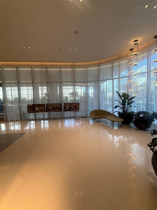 1400 Biscayne Blvd # 209, Miami FL 33132 - Miami, FL - Photo 2