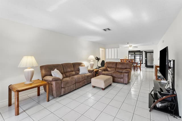 4903 EQUESTRIAN Circle # A, Boynton Beach FL 33436 - Boynton Beach, FL - Photo 3