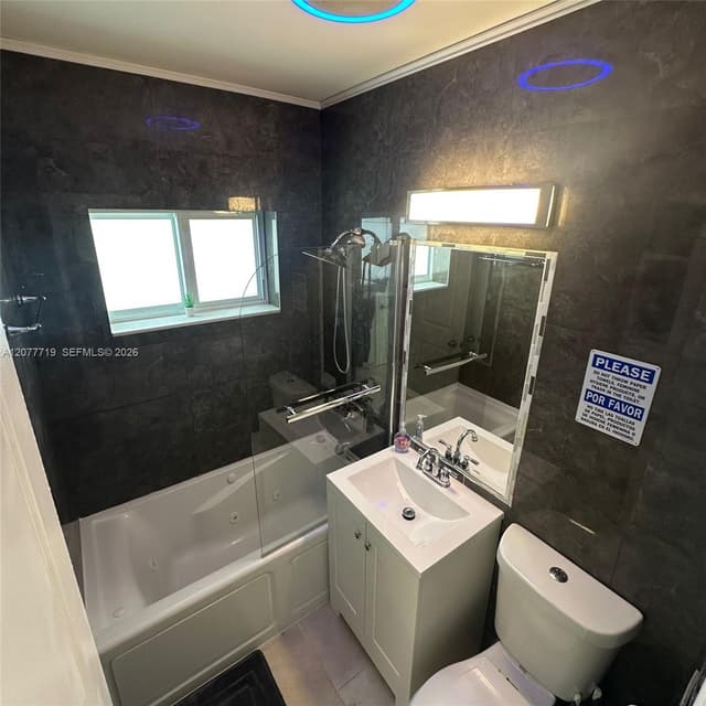 17650 NE 19th Ave, North Miami Beach FL 33162 - North Miami Beach, FL - Photo 3