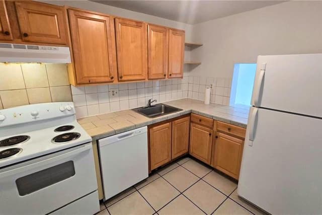 7801 Colony Circle S # 106, Tamarac FL 33321 - Tamarac, FL - Photo 5