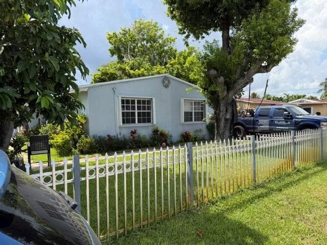 2227 WILEY Court, Hollywood FL 33020 - Hollywood, FL - Photo 2