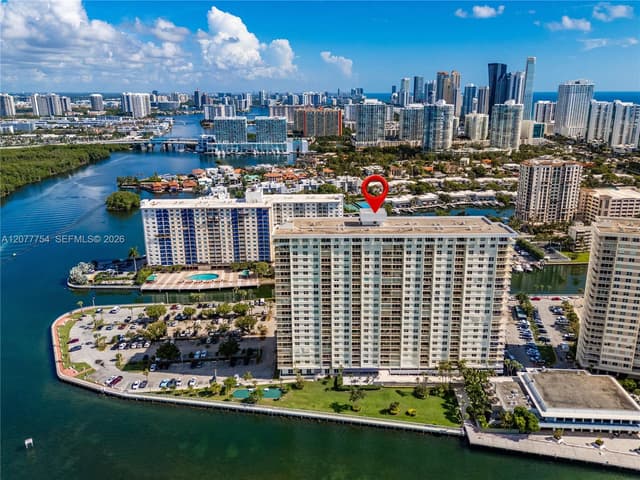 500 Bayview Dr # 825, Sunny Isles Beach FL 33160 - Sunny Isles Beach, FL - Photo 5