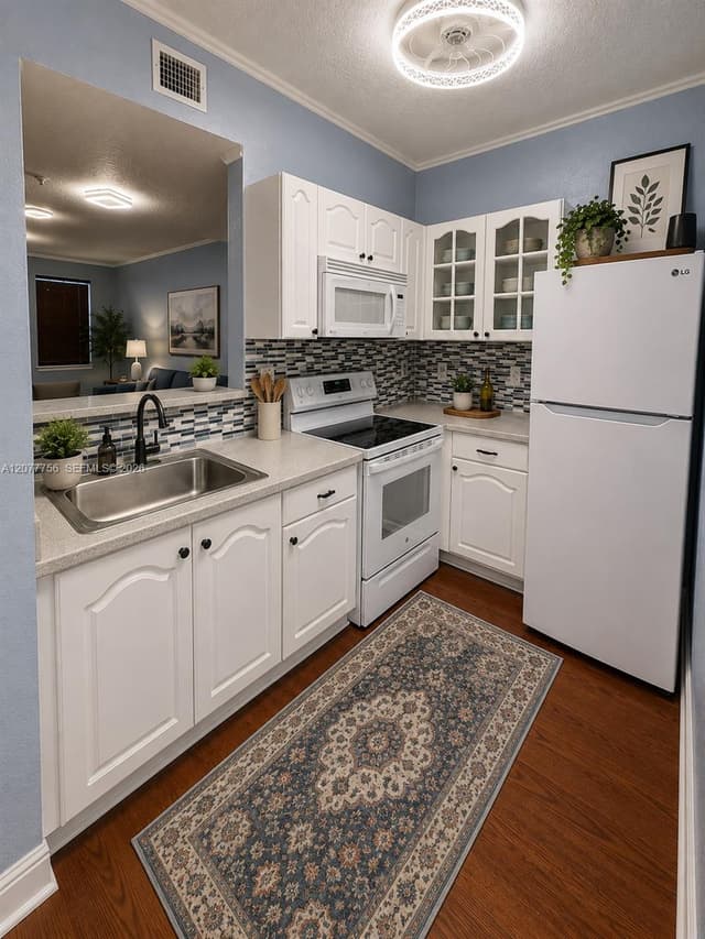 77 E 4th St # A104, Hialeah FL 33010 - Hialeah, FL - Photo 5