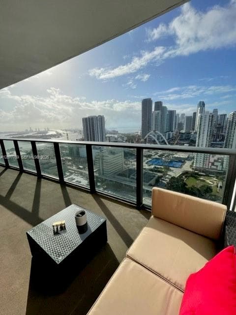 1600 NE 1st Ave # 2909, Miami FL 33132 - Miami, FL - Photo 4