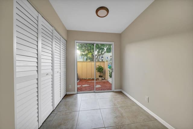 6207 Riverwalk Lane # 5, Jupiter FL 33458 - Jupiter, FL - Photo 7