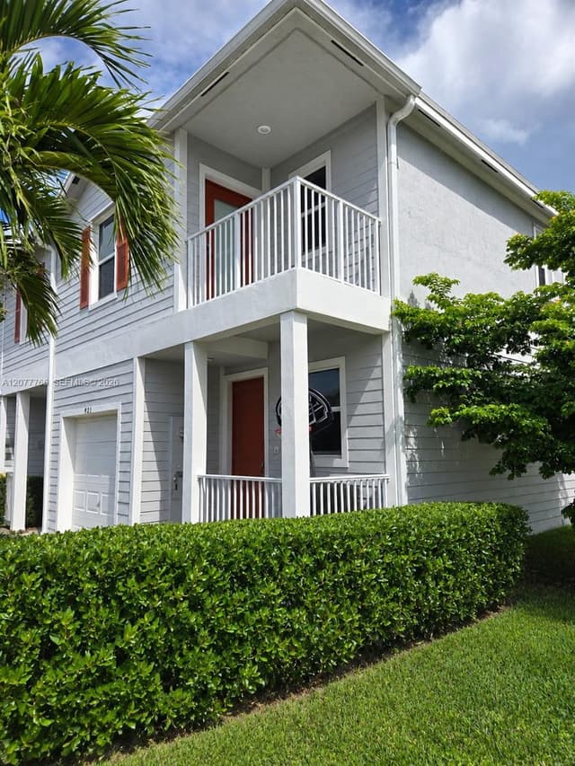 921 SE 18th St, Homestead FL 33034 - Homestead, FL - Photo 2