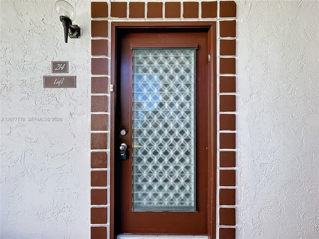 15451 Pembridge Dr # 214, Delray Beach FL 33484 - Delray Beach, FL - Photo 4