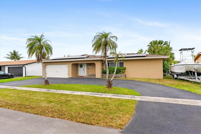10661 NW 27TH Court, Sunrise FL 33322 - Sunrise, FL - Photo 3
