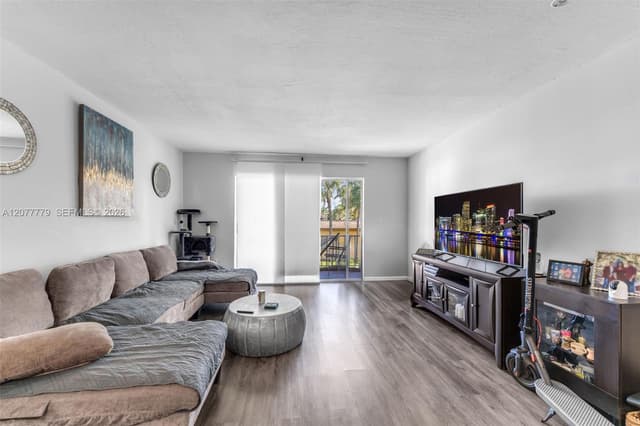 13700 SW 62nd St # 213, Miami FL 33183 - Miami, FL - Photo 4