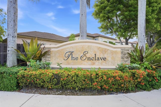 22505 SW 94th Pl, Cutler Bay FL 33190 - Cutler Bay, FL - Photo 2