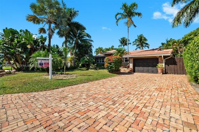 2725 NE 21st Ave, Fort Lauderdale FL 33306 - Fort Lauderdale, FL - Photo 3