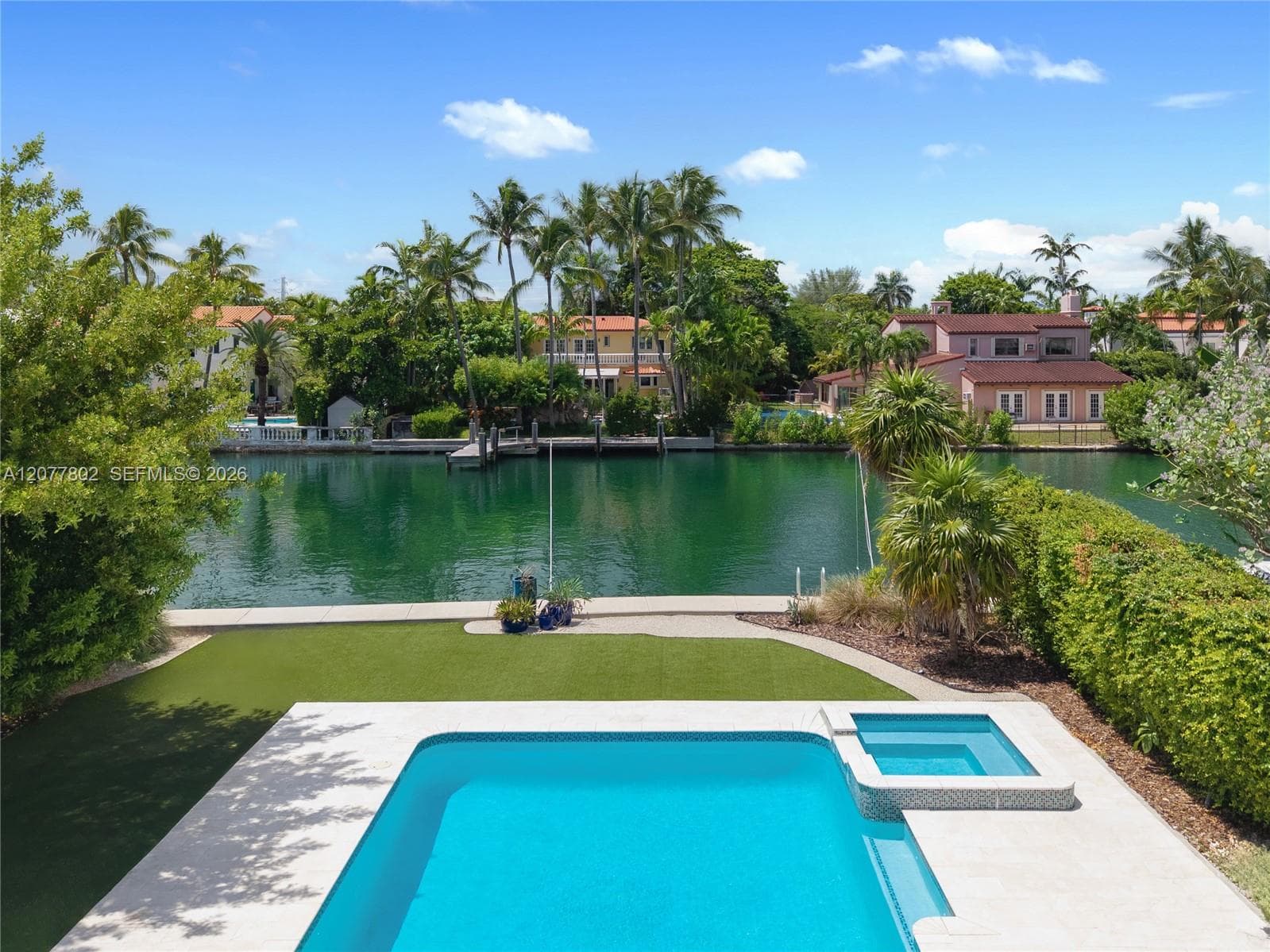 4560 Prairie Ave, Miami Beach FL 33140