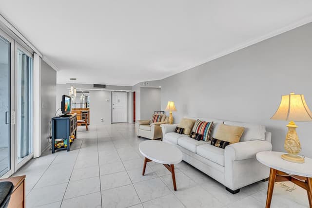 1170 N FEDERAL Highway # 312, Fort Lauderdale FL 33304 - Fort Lauderdale, FL - Photo 7