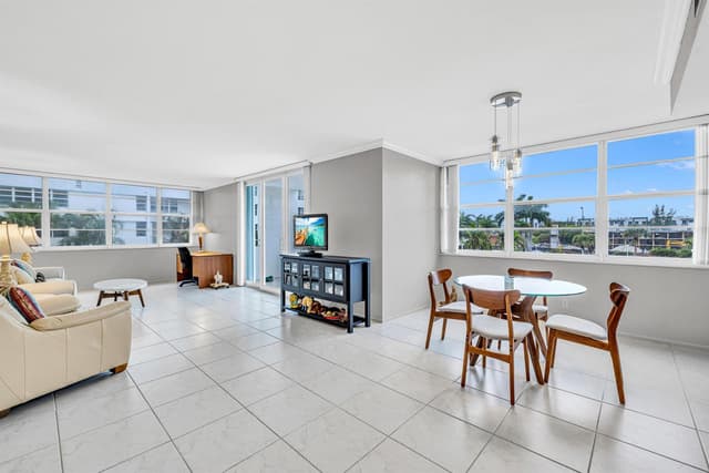 1170 N FEDERAL Highway # 312, Fort Lauderdale FL 33304 - Fort Lauderdale, FL - Photo 3