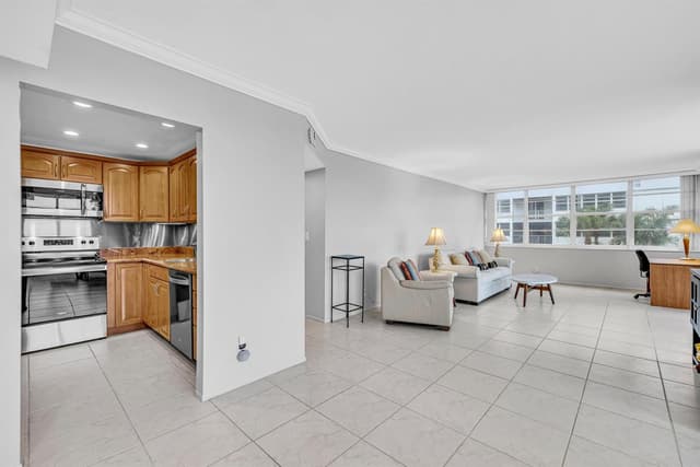1170 N FEDERAL Highway # 312, Fort Lauderdale FL 33304 - Fort Lauderdale, FL - Photo 4