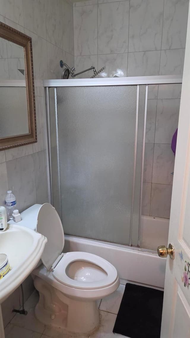 2351 NW 104TH Terrace, Miami FL 33147 - Miami, FL - Photo 5
