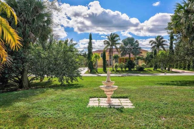 8671 155th Place N, Palm Beach Gardens FL 33418 - Palm Beach Gardens, FL - Photo 7