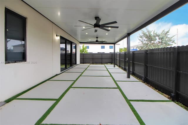 320 NW 13th Ct, Florida City FL 33034 - Florida City, FL - Photo 7