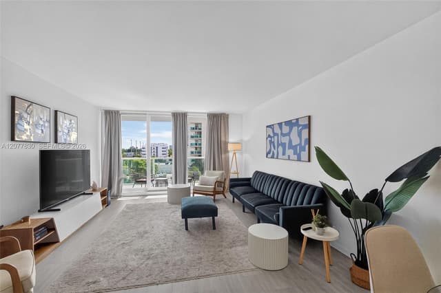 1000 West Ave # 509, Miami Beach FL 33139 - Miami Beach, FL - Photo 2