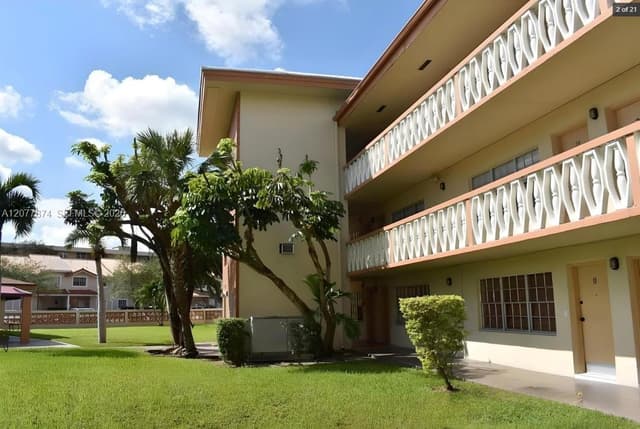 1885 NE 121st St # 16, North Miami FL 33181 - North Miami, FL - Photo 2