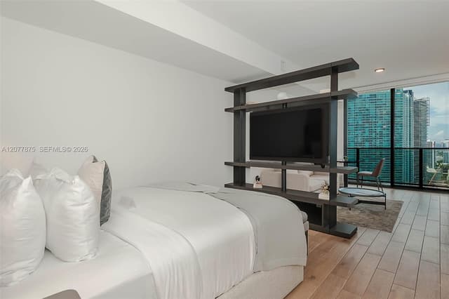 398 NE 5th St # 3104, Miami FL 33132 - Miami, FL - Photo 5