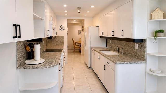 210 174TH Street # 1901, Sunny Isles Beach FL 33160 - Sunny Isles Beach, FL - Photo 2