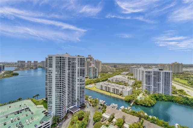 3500 MYSTIC POINTE DR # 2202, Aventura FL 33180 - Aventura, FL - Photo 2