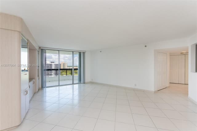 3500 MYSTIC POINTE DR # 2202, Aventura FL 33180 - Aventura, FL - Photo 7