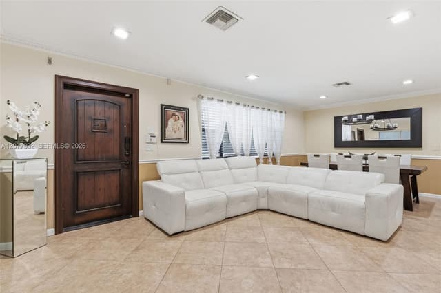 2485 NE 214th St, Miami FL 33180 - Miami, FL - Photo 7