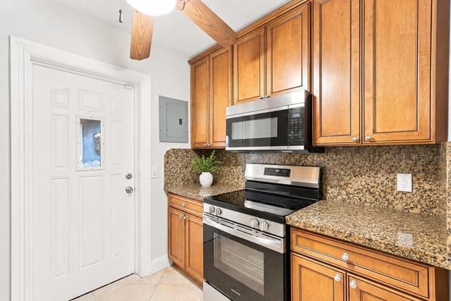 1839 SW 4th Avenue, Fort Lauderdale FL 33315 - Fort Lauderdale, FL - Photo 5