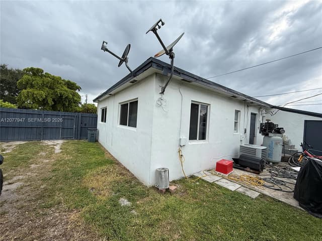 3345 SW 73rd Ave Rd, Miami FL 33155 - Miami, FL - Photo 5