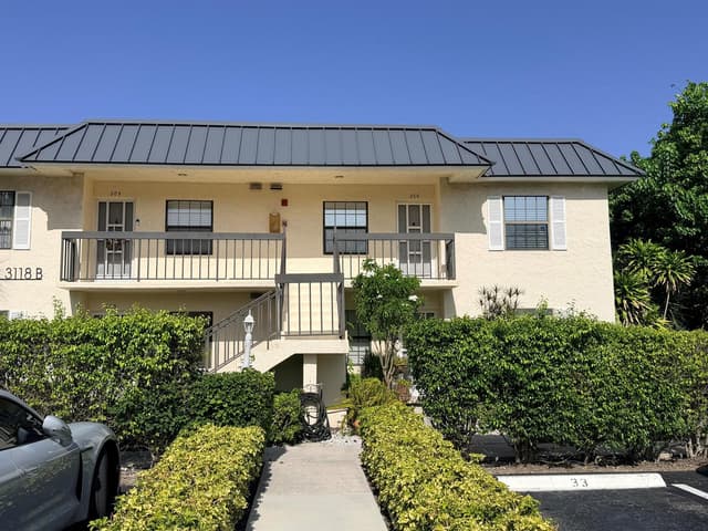 3118 FLORIDA # B, Delray Beach FL 33483 - Delray Beach, FL - Photo 2
