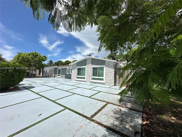 15244 SW 108th Ct, Miami FL 33157 - Miami, FL - Photo 2