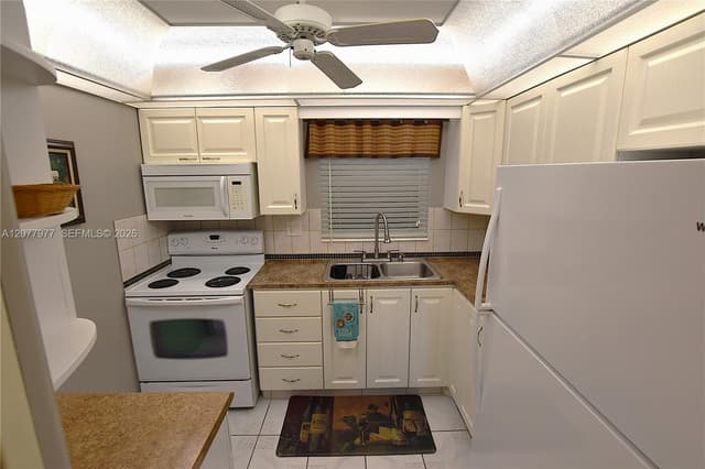 2971 Crosley Dr W # F, West Palm Beach FL 33415 - West Palm Beach, FL - Photo 7