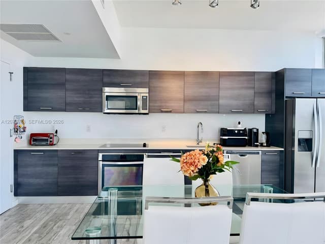 151 SE 1st St # 2602, Miami FL 33131 - Miami, FL - Photo 6