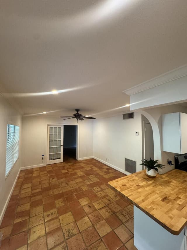 1640 NE 4th Place, Fort Lauderdale FL 33301 - Fort Lauderdale, FL - Photo 6