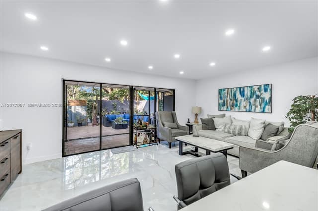 3321 Simms St # 13B, Hollywood FL 33021 - Hollywood, FL - Photo 6